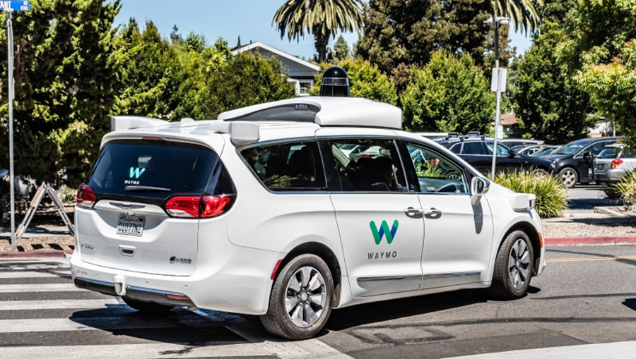 Uber、苹果自驾表现垫底，Google无人车会是全世界最聪明？