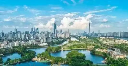 广州佛山的两个镇，GDP过千亿，碾压广州所有的街镇，城建堪比市中心